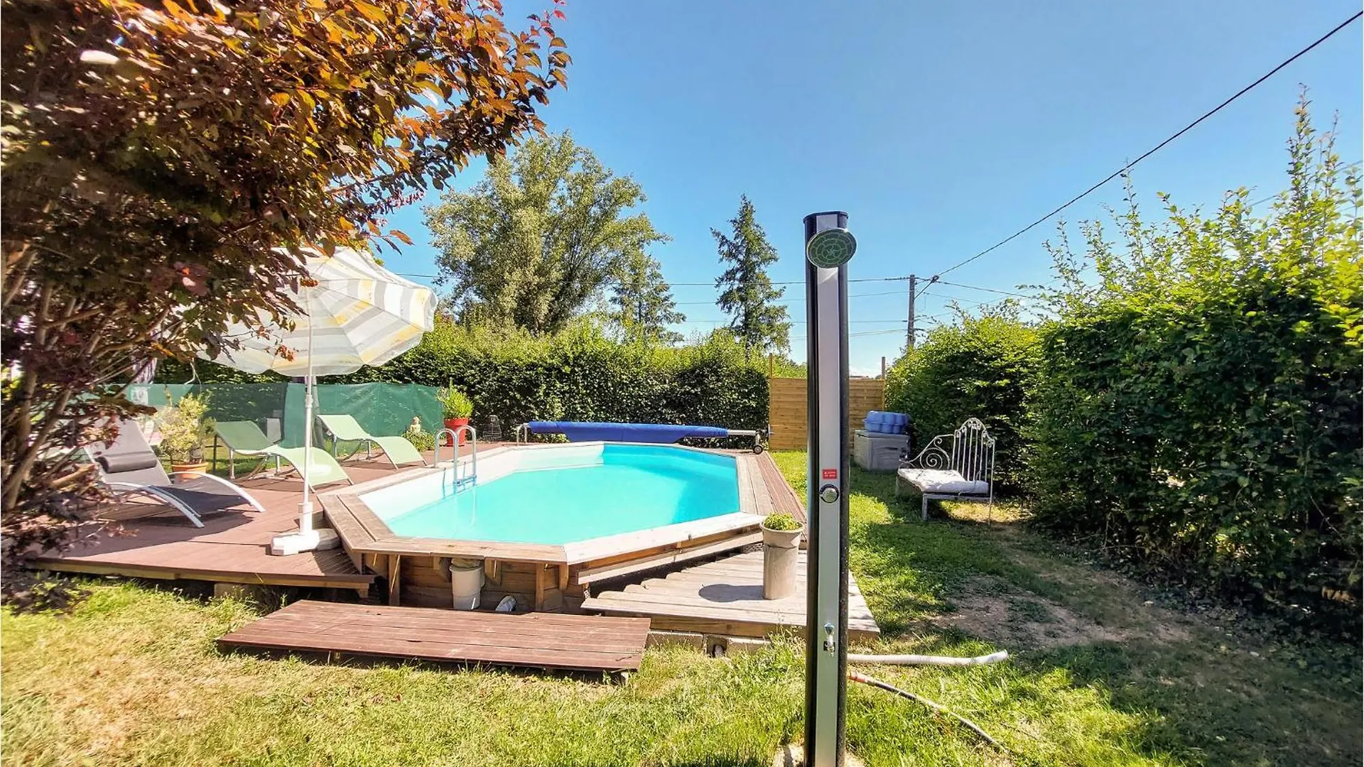 Holiday home Gite Aux Hirondelles Pouilly-sous-Charlieu France